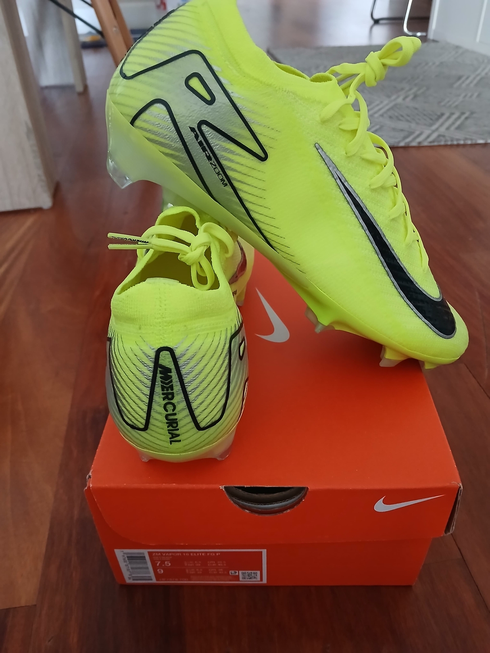 Nike Zoom Mercurial 16 Elite FG Soccer Cleats